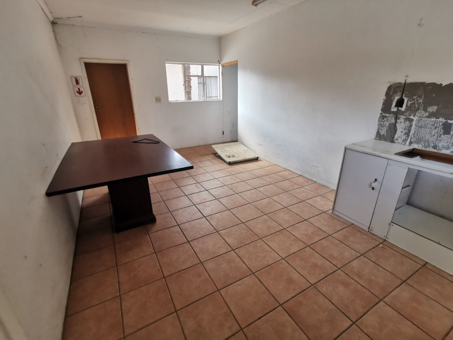 To Let commercial Property for Rent in Wilkoppies North West